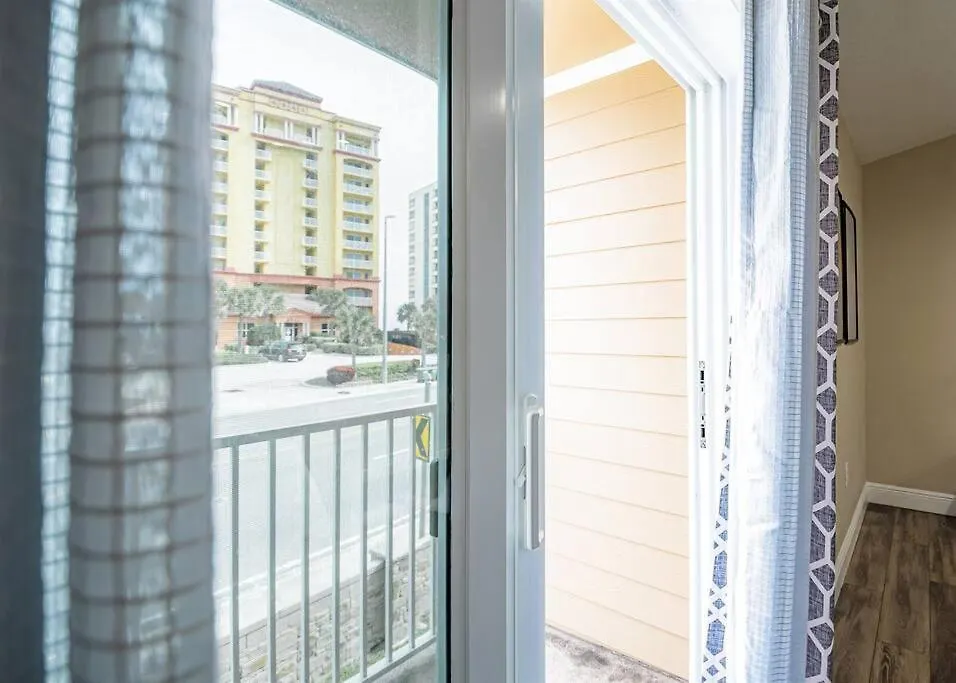 Luxury Beach House - Ocean View - Game Room - 3 Br Daytona Beach Shores United States